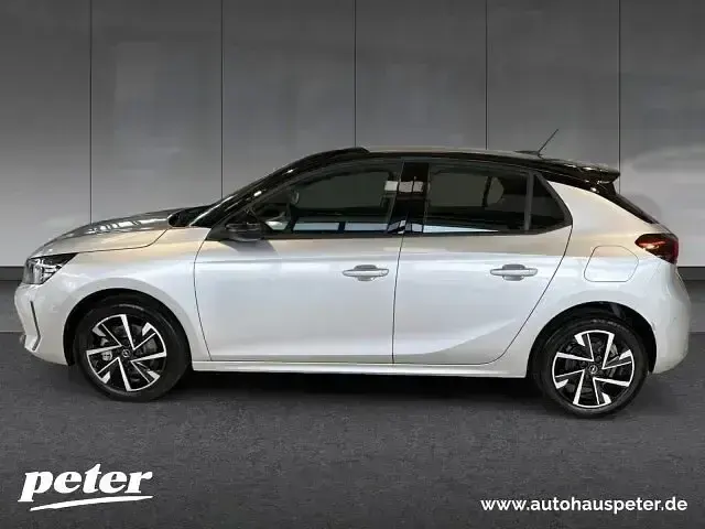 Gebraucht Opel Corsa 101 PS (74 kW) 2024 Kristall silber Kleinwagen