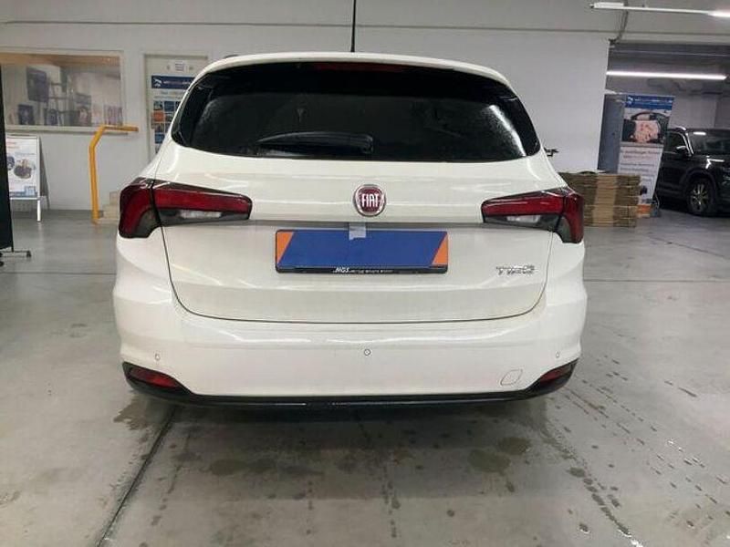 Gebraucht Fiat Tipo 120 PS (88 kW) 2018 Weiß Limousine