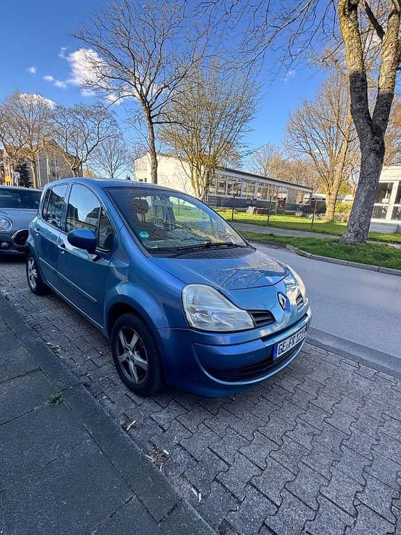 Gebraucht Renault Modus Dynamique 86 PS (63 kW) 2010 Blau Van / Kleinbus