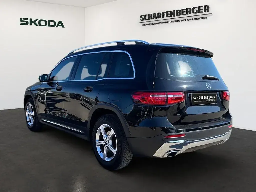 Gebraucht Mercedes GLB200 163 PS (119 kW) 2022 Schwarz SUV