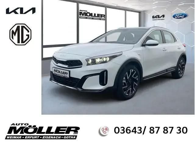 Weiss Neu 2025 Kia XCeed Vision SUV | 26.389 € (Guter Preis) - Bild 1/4