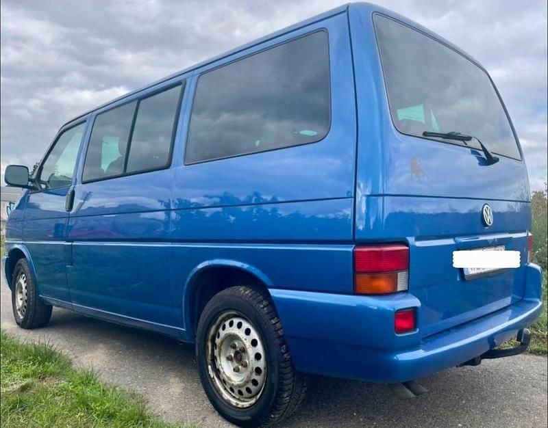 Second-hand VW T4 151 CP (111 kW) 2001 Albastru Van