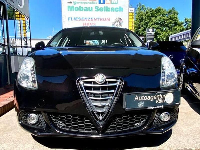 Gebraucht Alfa Romeo Giulietta Turismo 120 PS (88 kW) 2016 Schwarz Limousine