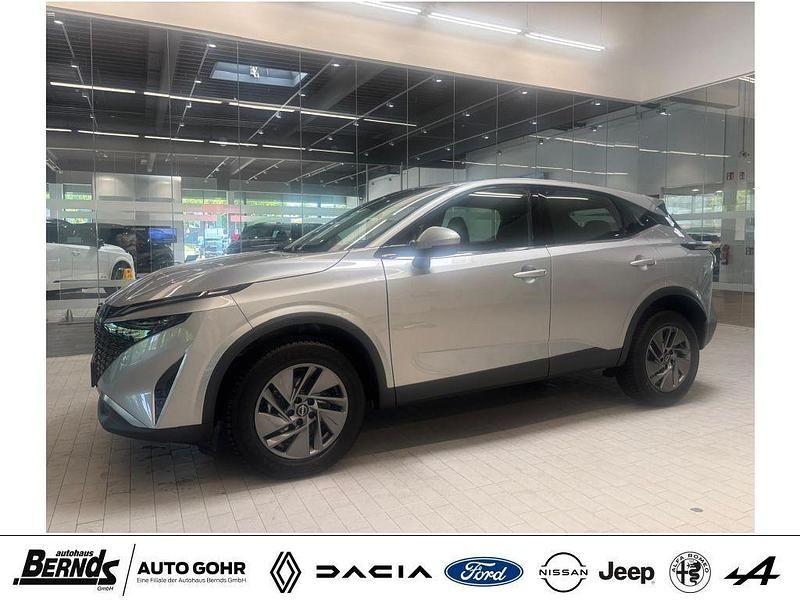 Silver metallic (ky0g) Gebraucht 2024 Nissan Qashqai Acenta SUV | 26.410 € (Etwas zu teuer) - Bild 1/4