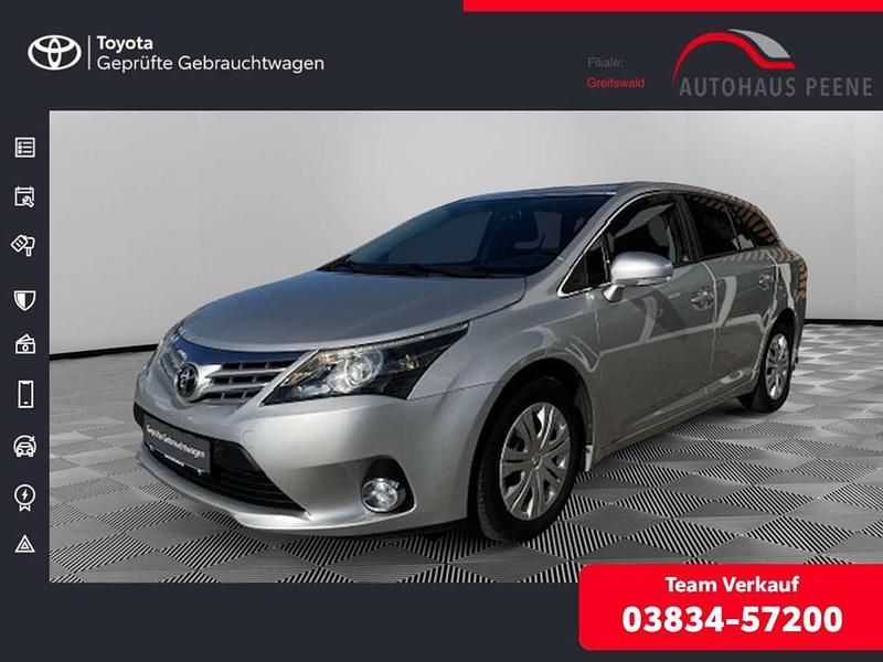 Gebraucht Toyota Avensis Edition 124 PS (91 kW) 2014 Silber Kombi