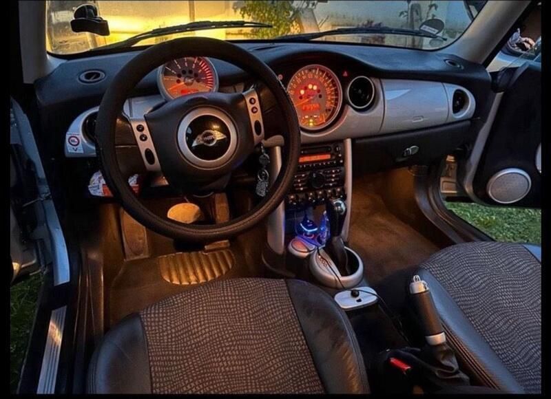 Grau Gebraucht 2002 Mini Cooper Kleinwagen | 3.900 € (Superpreis) - Bild 1/4