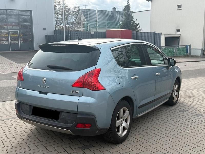 Gebraucht Peugeot 3008 163 PS (119 kW) 2011 Blau Kombi