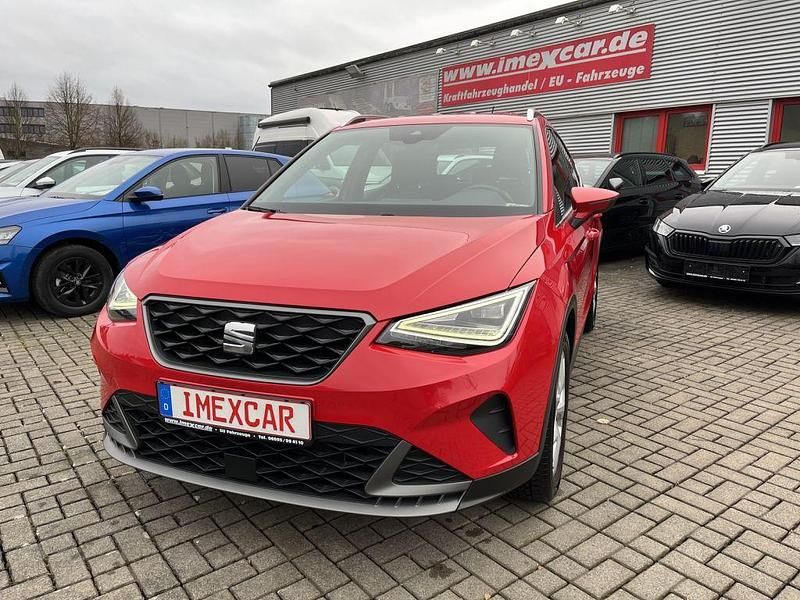 Rot uni Gebraucht 2023 Seat Arona FR SUV | 16.989 € (Guter Preis) - Bild 1/4