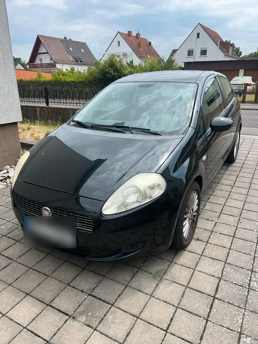 Gebraucht Fiat Grande Punto 120 PS (88 kW) 2009 Schwarz Kleinwagen