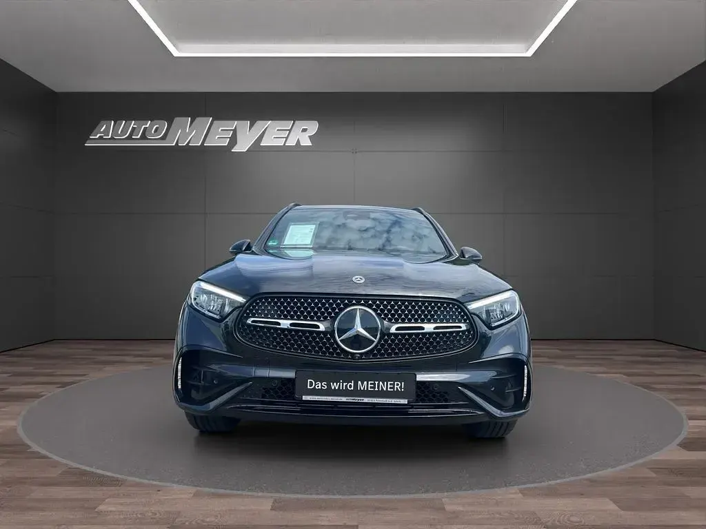 Gebraucht Mercedes GLC220 AMG 197 PS (144 kW) 2026 Grau SUV