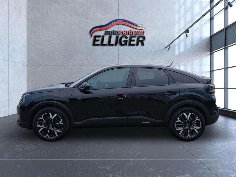 Neu Citroën C4 136 PS (100 kW) 2025 Perla nera schwarz SUV