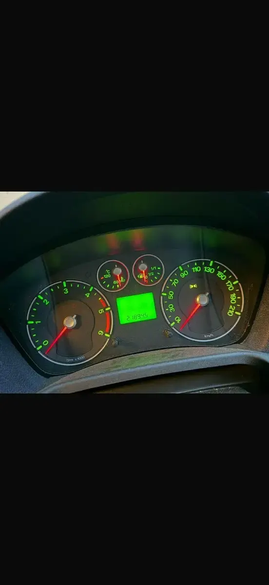Gebraucht Ford Fiesta 2006 Weiß Kleinwagen