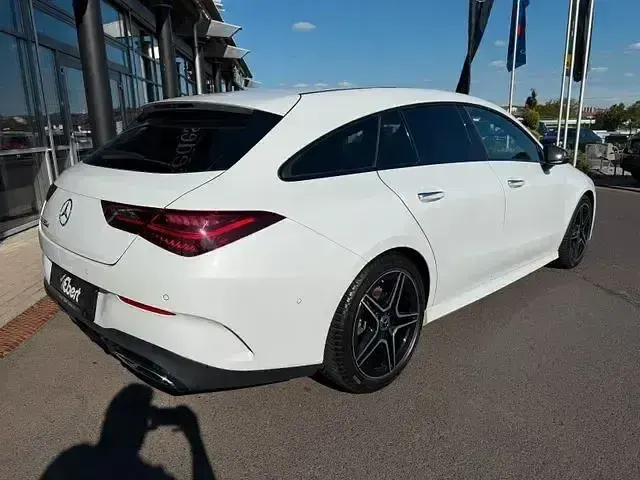 Gebraucht Mercedes CLA220 AMG 190 PS (139 kW) 2024 Mondstein silber (metallic) Limousine