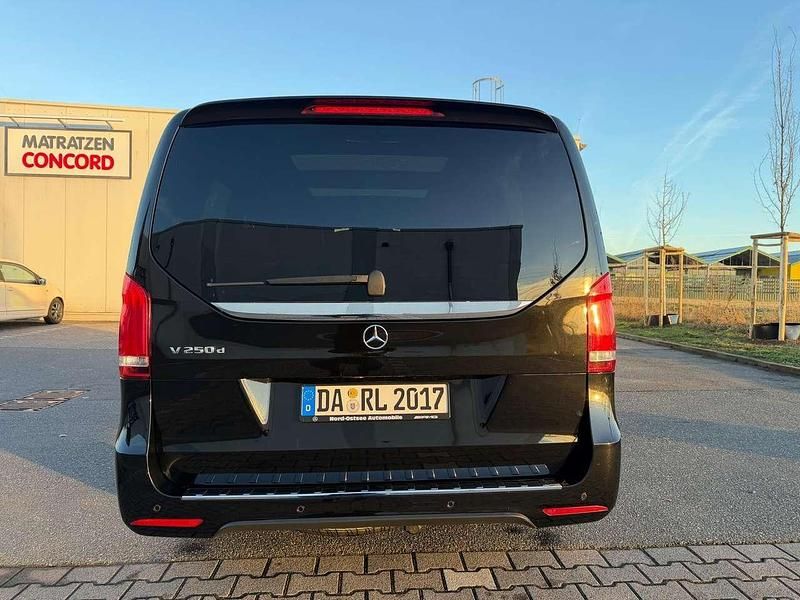 Gebraucht Mercedes E250 Exclusive 190 PS (139 kW) 2017 Schwarz Kombi