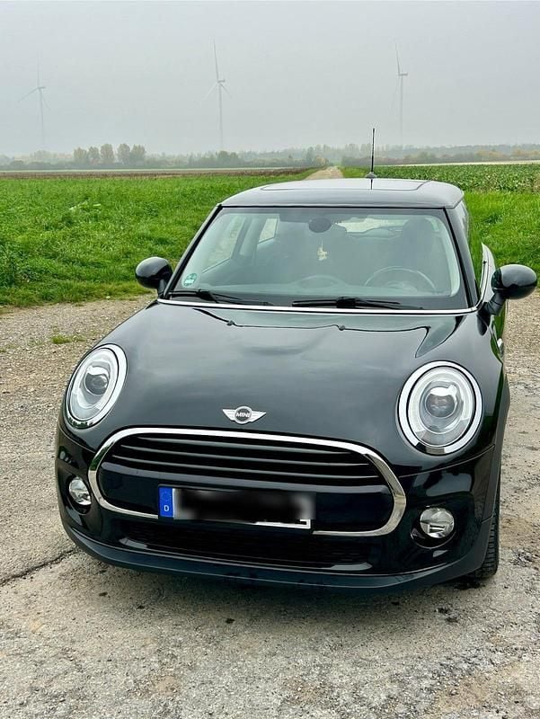 Schwarz Gebraucht 2016 Mini Cooper Kleinwagen | 14.990 € (Etwas zu teuer) - Bild 1/4