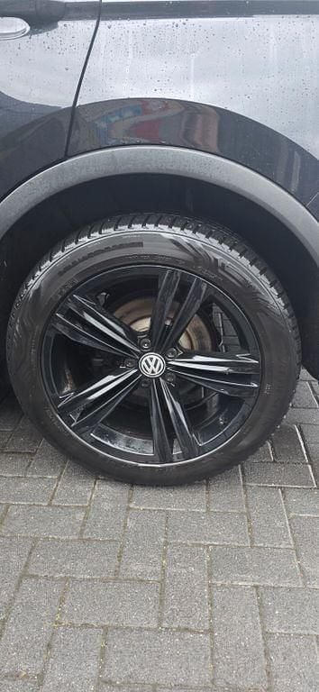 Gebraucht VW Tiguan 190 PS (139 kW) 2020 Schwarz SUV