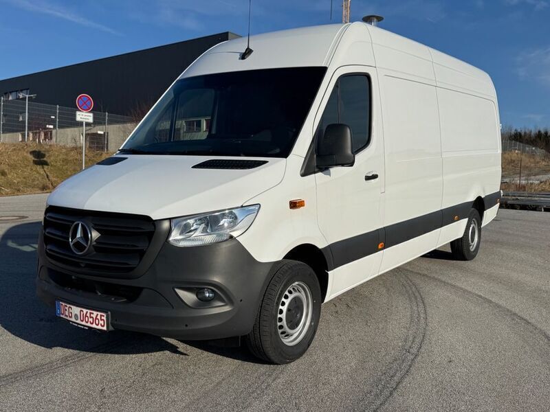 Weiß Gebraucht 2022 Mercedes Sprinter Van | 32.900 € (Superpreis) - Bild 1/4