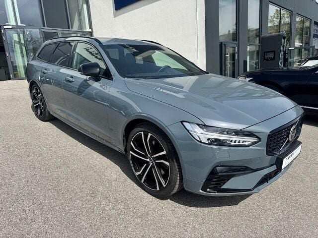 Second-hand Volvo V90 Ultimate 455 CP (334 kW) 2022 Gri Break