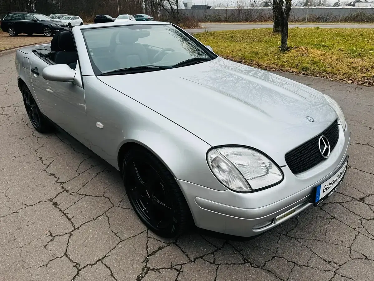 Gebraucht Mercedes SLK200 136 PS (100 kW) 1999 Silber Cabrio