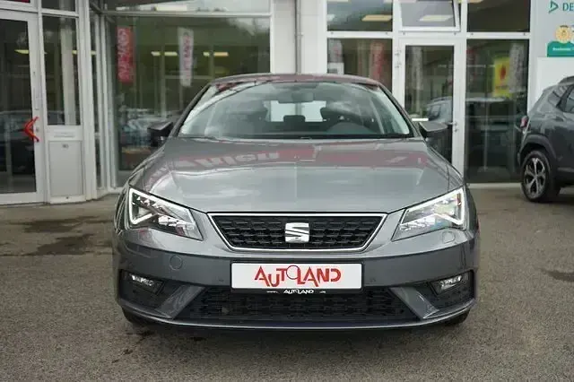 Gebraucht Seat Leon 110 PS (80 kW) 2018 Grau Limousine