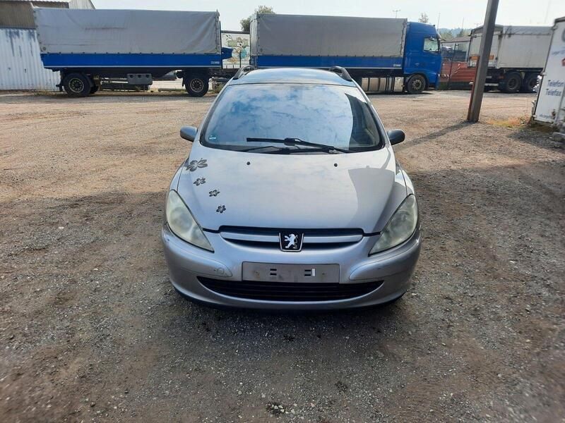 Grau Gebraucht 2005 Peugeot 307 Kombi | 300 € (Superpreis) - Bild 1/4