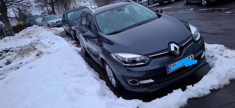 Gebraucht Renault Mégane III Dynamique 110 PS (80 kW) 2014 Grau Limousine