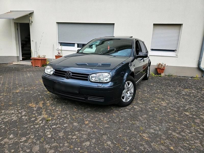 Grau Gebraucht 2003 VW Golf Pacific Limousine | 1.350 € (Superpreis) - Bild 1/4