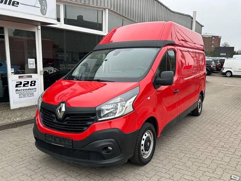 Gebraucht Renault Trafic 125 PS (91 kW) 2020 Rot Van / Kleinbus