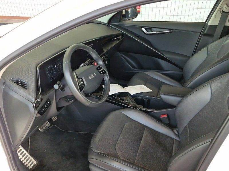 Gebraucht Kia e-Niro Inspiration 150 kW (204 PS) 2023 Weiß SUV
