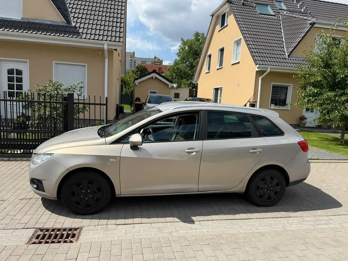 Gebraucht Seat Ibiza ST 86 PS (63 kW) 2010 Silber Kombi