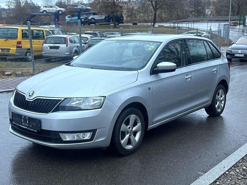 Gebraucht Skoda Rapid 90 PS (66 kW) 2014 Silber Kleinwagen