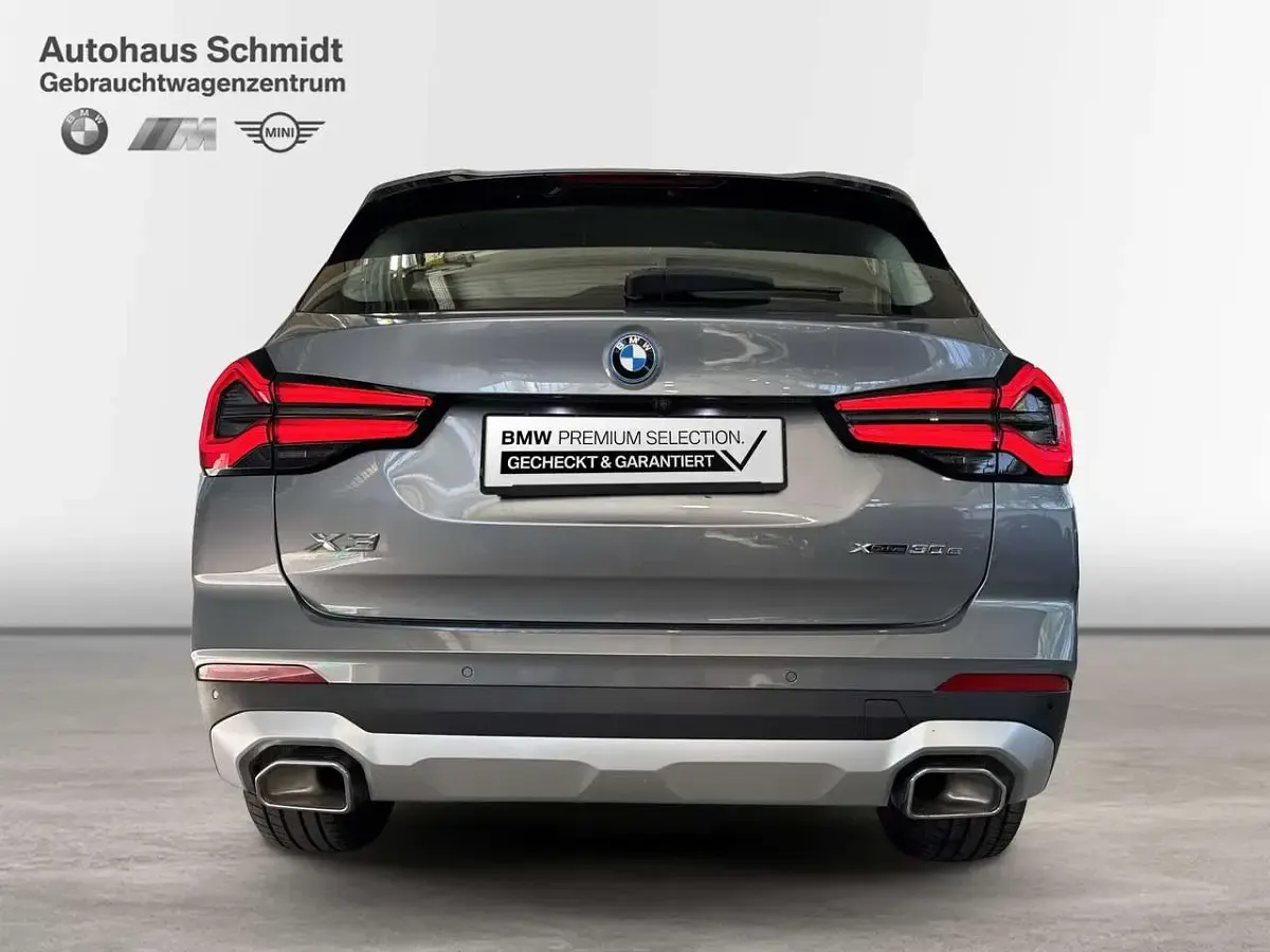Gebraucht BMW X3 Efficient Dynamics 292 PS (214 kW) 2022 Skyscraper grau SUV