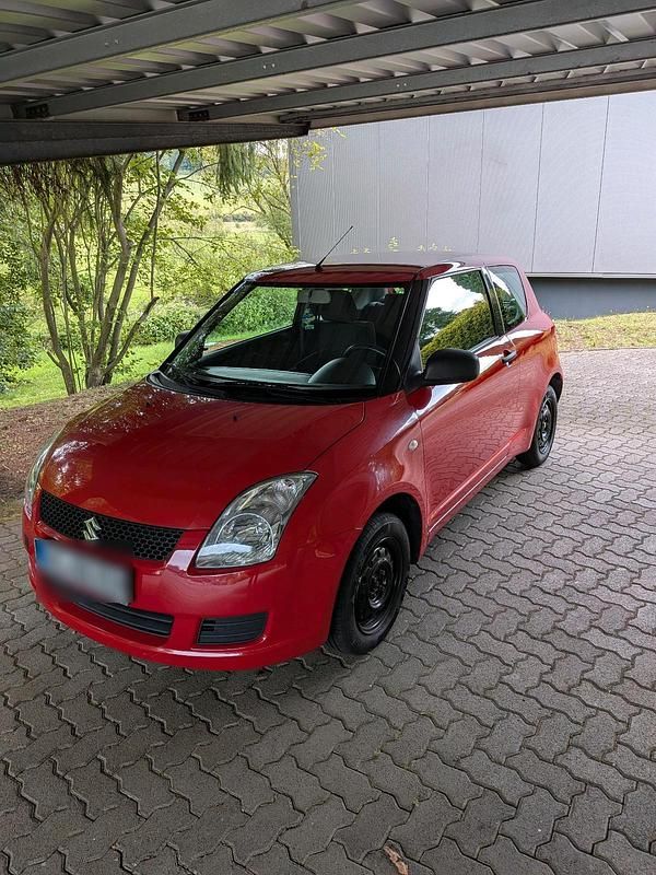 Rot Gebraucht 2008 Suzuki Swift Coupé | 1.400 € (Superpreis) - Bild 1/4