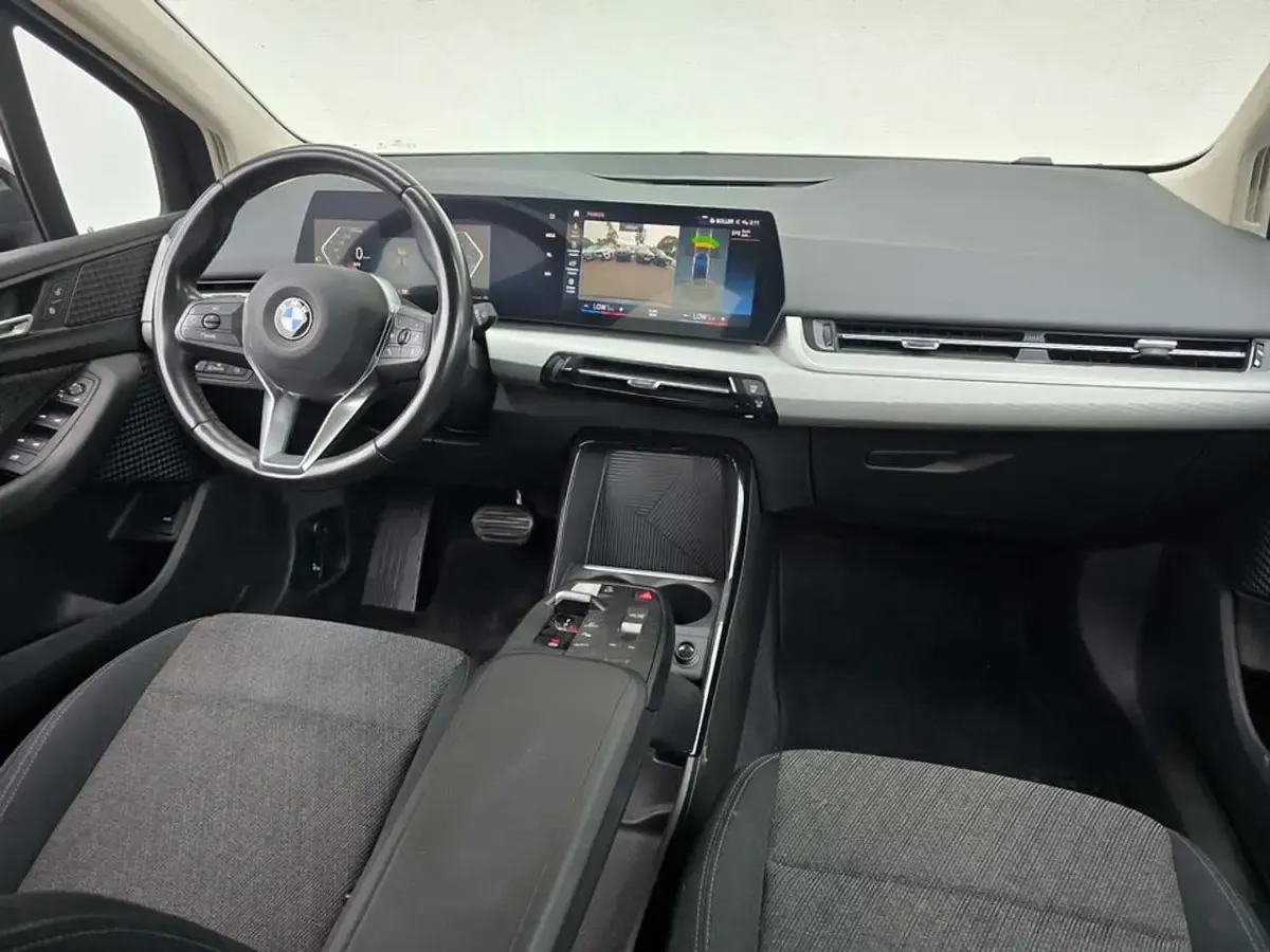 Gebraucht BMW 218 Active Tourer 136 PS (100 kW) 2022 Sapphirschwarz metallic Van / Kleinbus