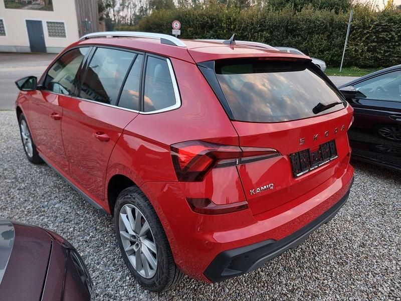 Gebraucht Skoda Kamiq Selection 116 PS (85 kW) 2024 Rot SUV