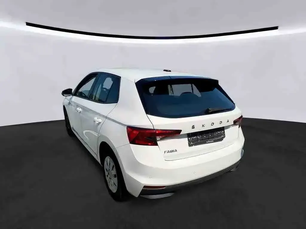 Gebraucht Skoda Fabia Ambition 80 PS (58 kW) 2023 Weiß Kleinwagen