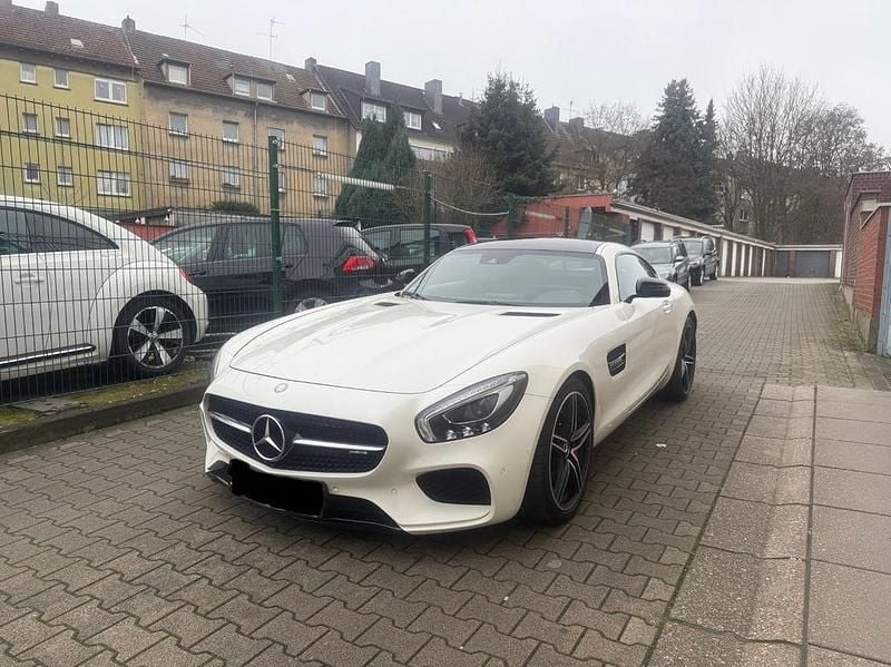 Weiß Gebraucht 2016 Mercedes AMG GT AMG Coupé | 73.000 € (Fairer Preis) - Bild 1/4