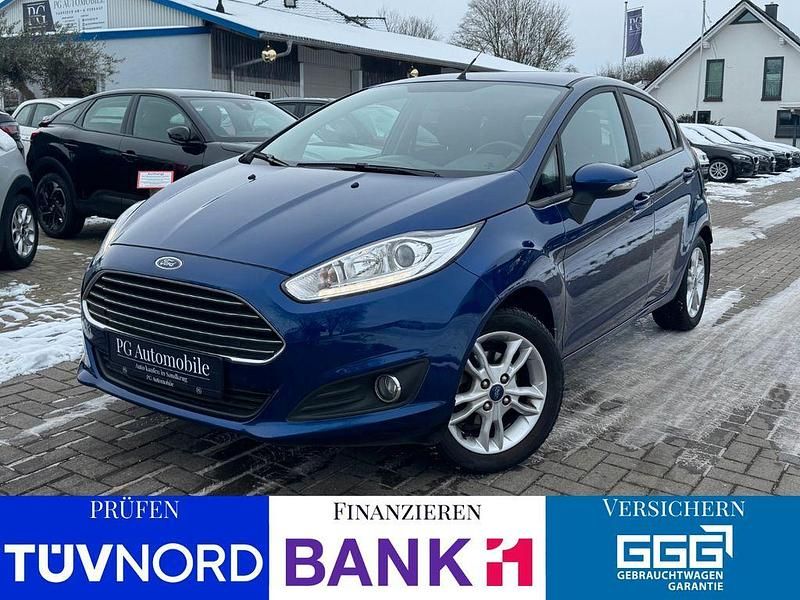 Blau Gebraucht 2016 Ford Fiesta Trend Kleinwagen | 8.490 € (Fairer Preis) - Bild 1/4