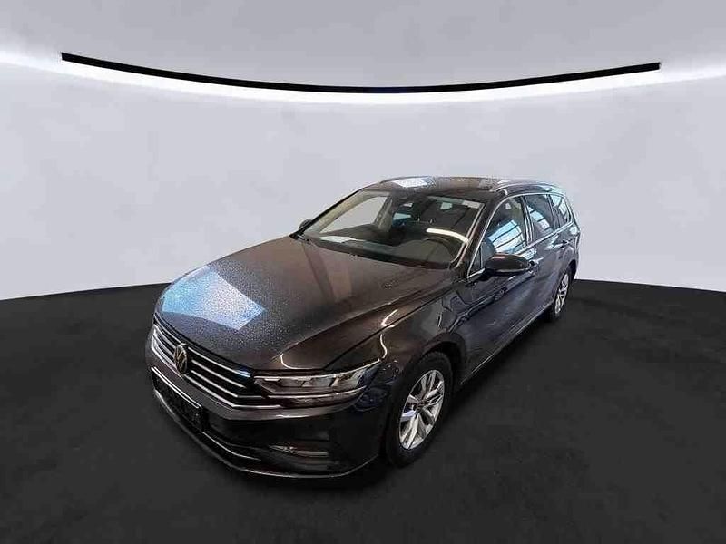 Mangangrau Gebraucht 2023 VW Passat Business Kombi | 19.990 € (Superpreis) - Bild 1/4