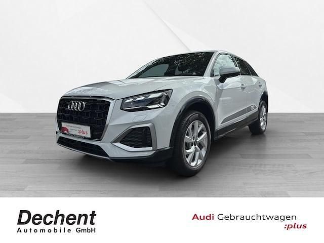 Gletscherweiß metallic Gebraucht 2024 Audi Q2 Advanced Plus SUV | 33.890 € (Etwas zu teuer) - Bild 1/4
