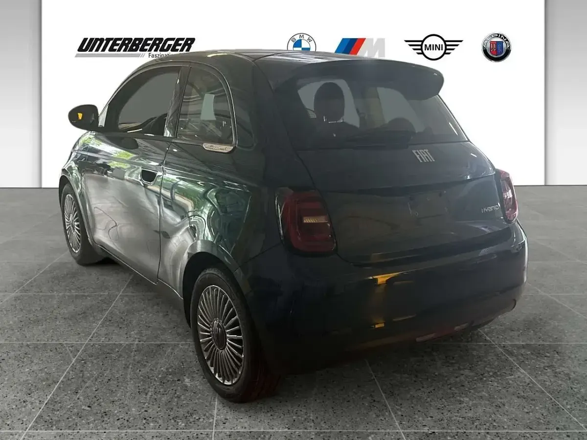 Neu Fiat 500 65 PS (47 kW) 2026 Ozean grün Limousine