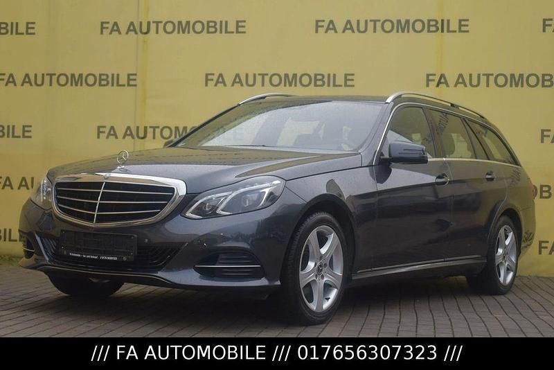 Grau Gebraucht 2013 Mercedes E250 Kombi | 11.500 € (Superpreis) - Bild 1/4