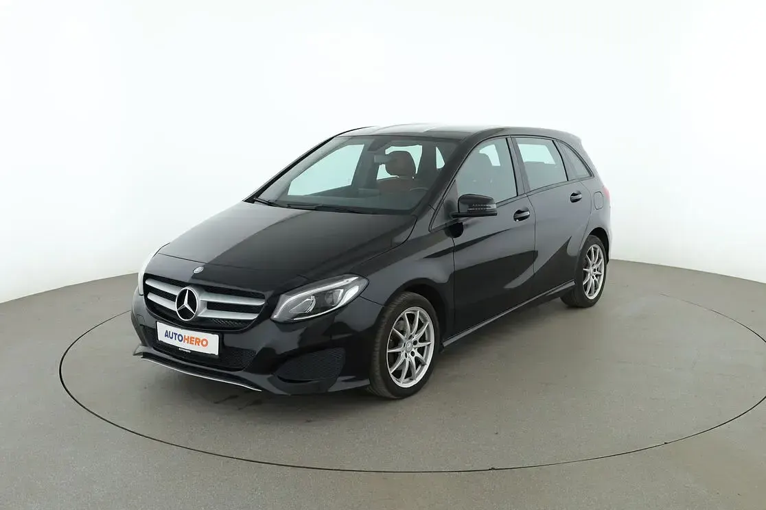Gebraucht Mercedes B200 136 PS (100 kW) 2015 Kleinwagen