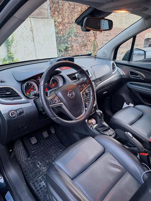 Gebraucht Opel Mokka 131 PS (96 kW) 2015 Schwarz SUV