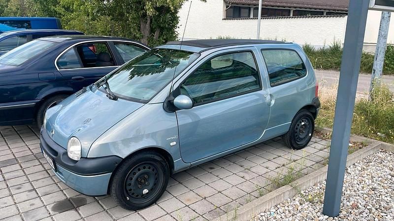 Grau Gebraucht 2006 Renault Twingo Kleinwagen | 1.850 € - Bild 1/4