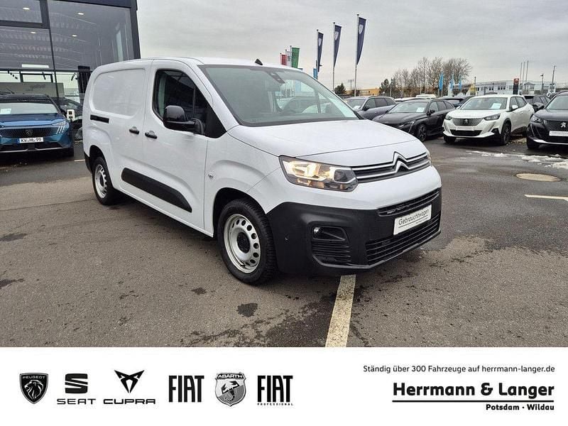 Gebraucht Citroën Berlingo 131 PS (96 kW) 2024 Weiss / schnee weiß Van / Kleinbus