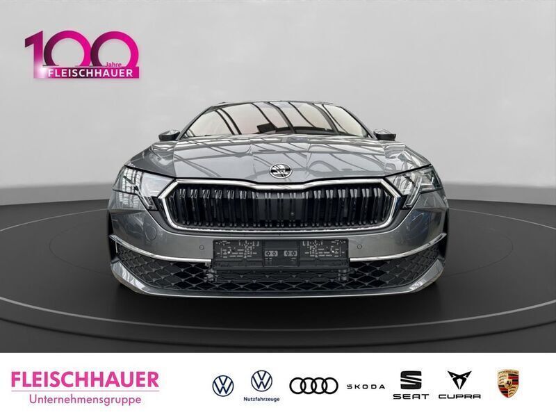 Gebraucht Skoda Octavia Selection 150 PS (110 kW) 2024 Blau Kombi