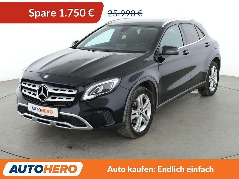 Kosmosschwarz Gebraucht 2019 Mercedes GLA220 Urban SUV | 24.240 € (Fairer Preis) - Bild 1/3