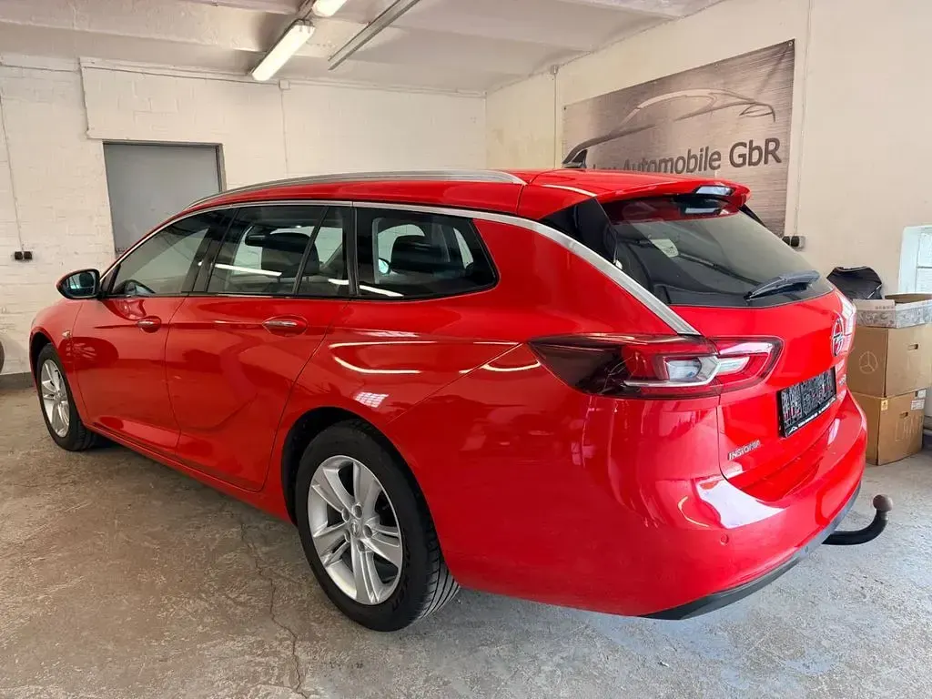 Gebraucht Opel Insignia 170 PS (125 kW) 2018 Rot Kombi