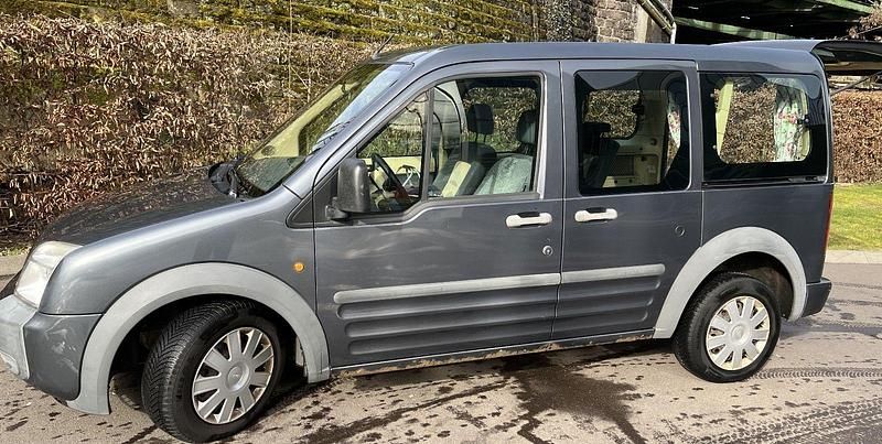 Gebraucht Ford Tourneo 110 PS (80 kW) 2007 Grau Kombi